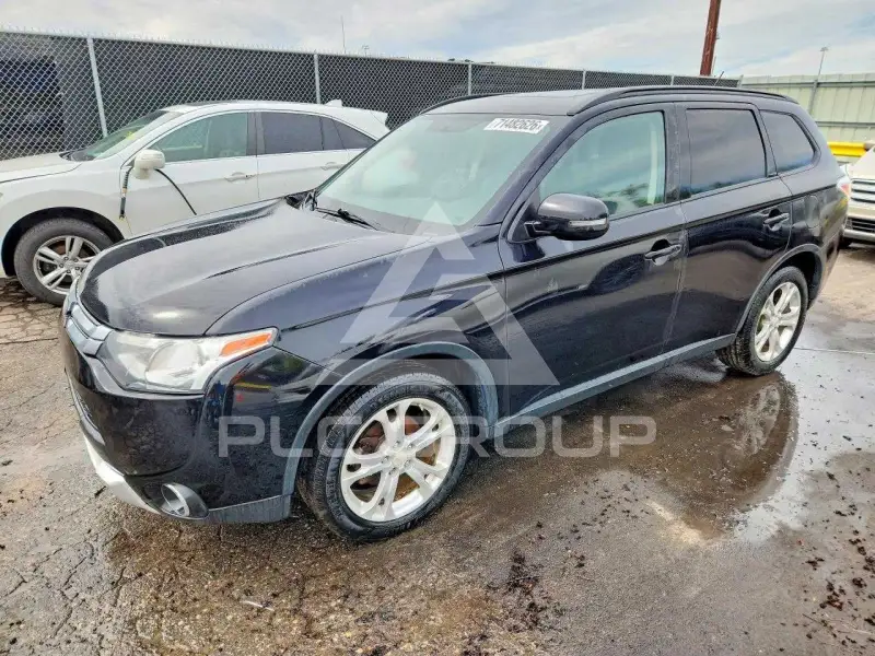 2015 Mitsubishi OUTLANDER фото