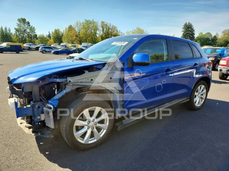 2015 Mitsubishi OUTLANDER фото