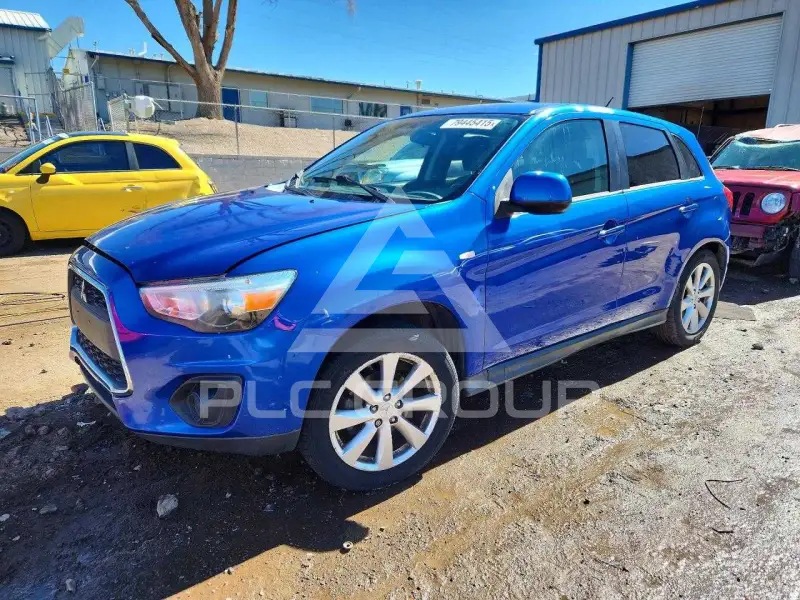 2015 Mitsubishi OUTLANDER фото
