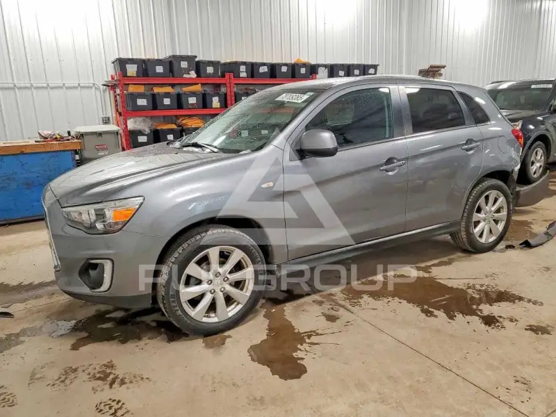 2015 Mitsubishi OUTLANDER фото
