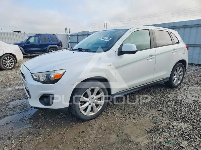 2015 Mitsubishi OUTLANDER фото
