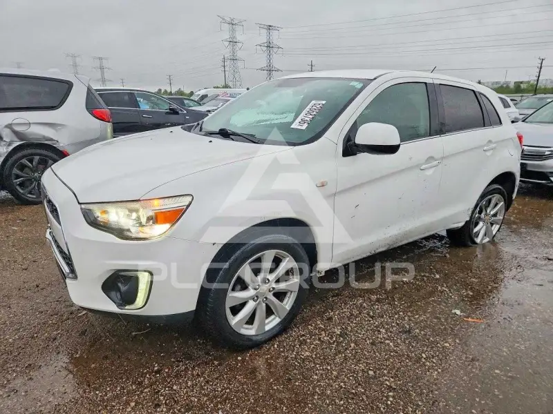 2015 Mitsubishi OUTLANDER фото