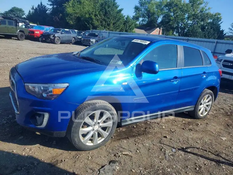 2015 Mitsubishi OUTLANDER photo