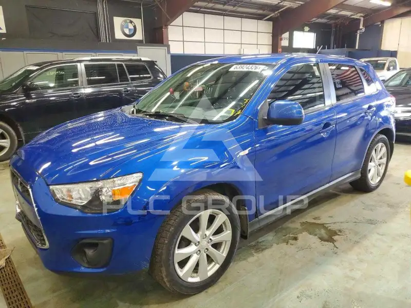 2015 Mitsubishi OUTLANDER фото