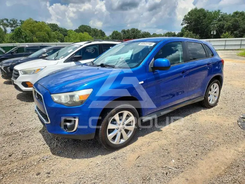 2015 Mitsubishi OUTLANDER фото