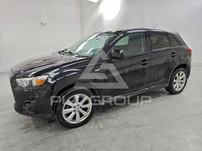 2015 Mitsubishi OUTLANDER photo