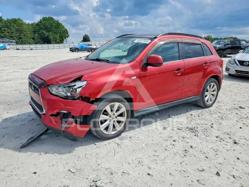2015 Mitsubishi OUTLANDER photo