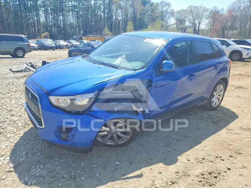 2015 Mitsubishi OUTLANDER photo