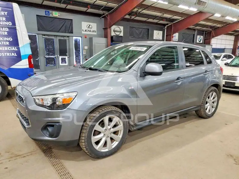2015 Mitsubishi OUTLANDER фото