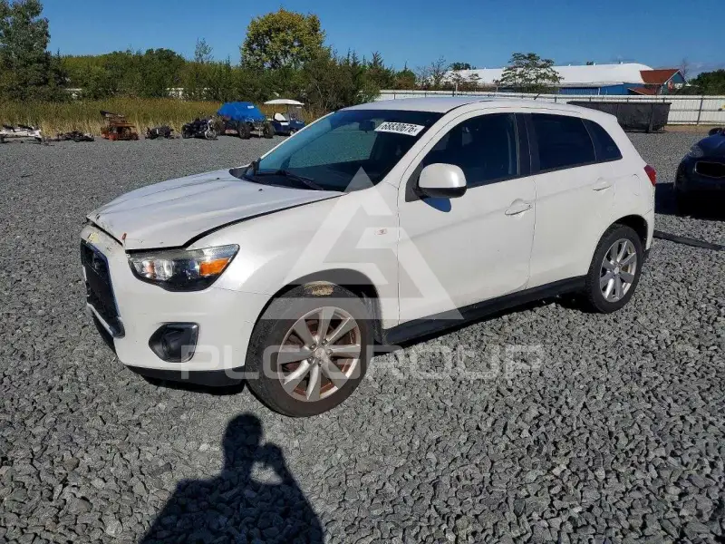 2015 Mitsubishi OUTLANDER фото
