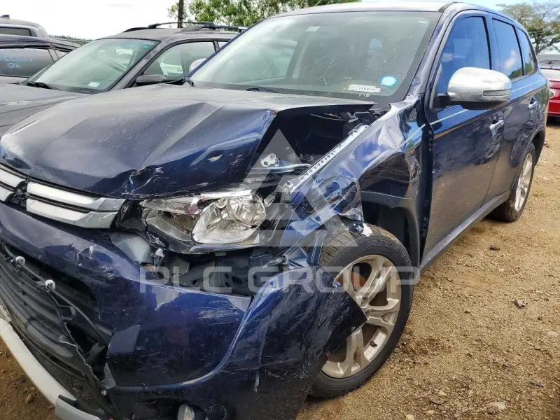 2015 Mitsubishi OUTLANDER фото