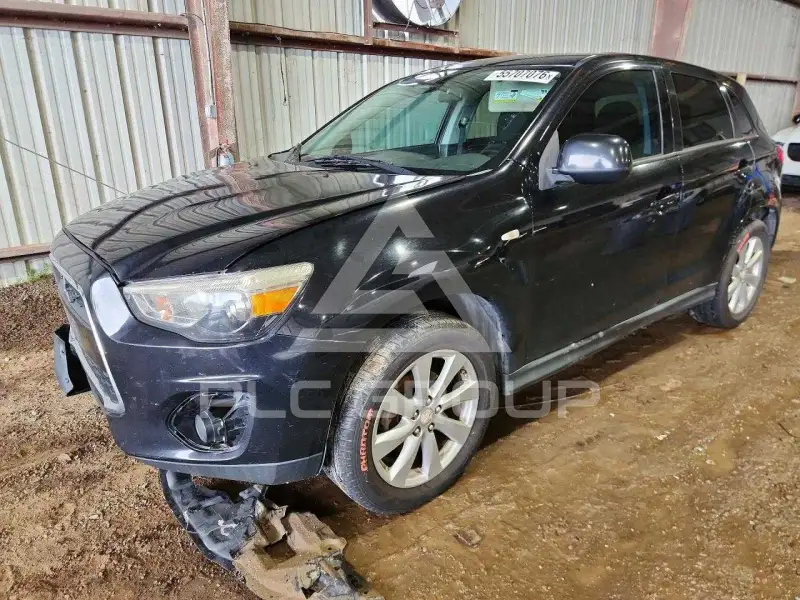 2015 Mitsubishi OUTLANDER фото