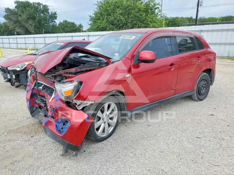 2015 Mitsubishi OUTLANDER фото