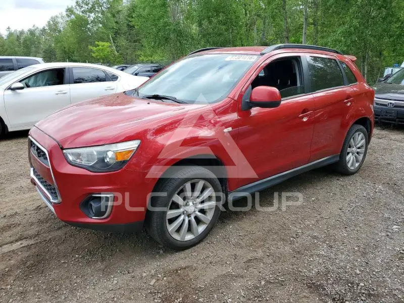 2015 Mitsubishi OUTLANDER фото
