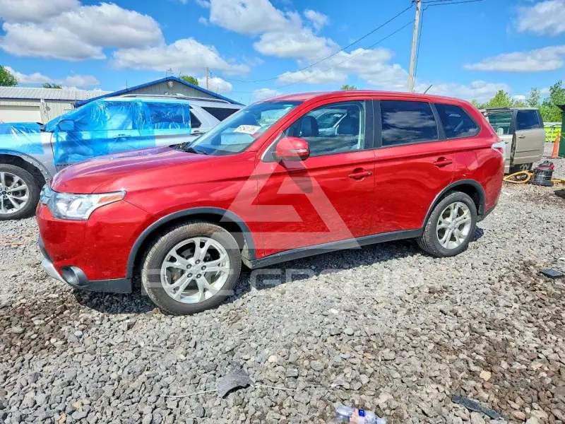 2015 Mitsubishi OUTLANDER фото