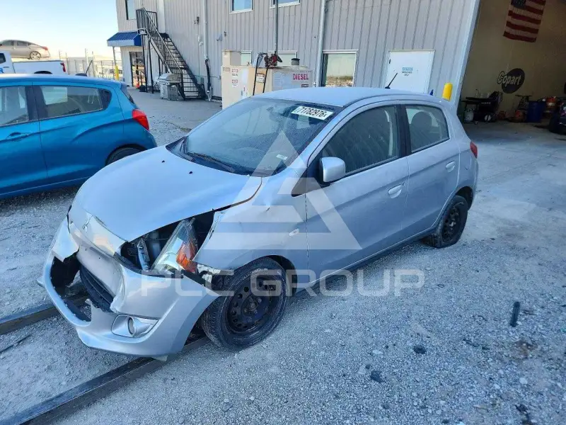 2015 Mitsubishi MIRAGE фото