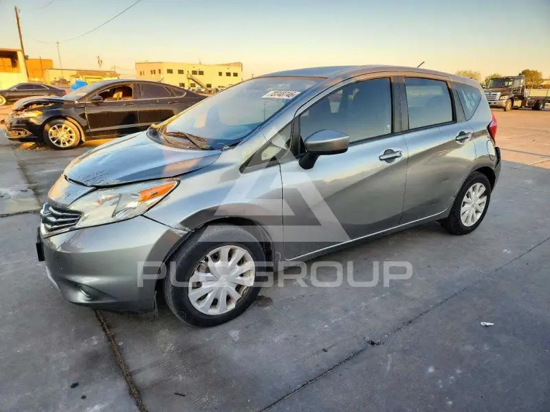 2015 Nissan VERSA фото
