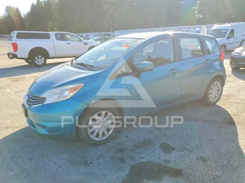 2015 Nissan VERSA photo