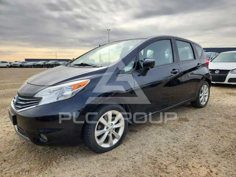 2015 Nissan VERSA фото
