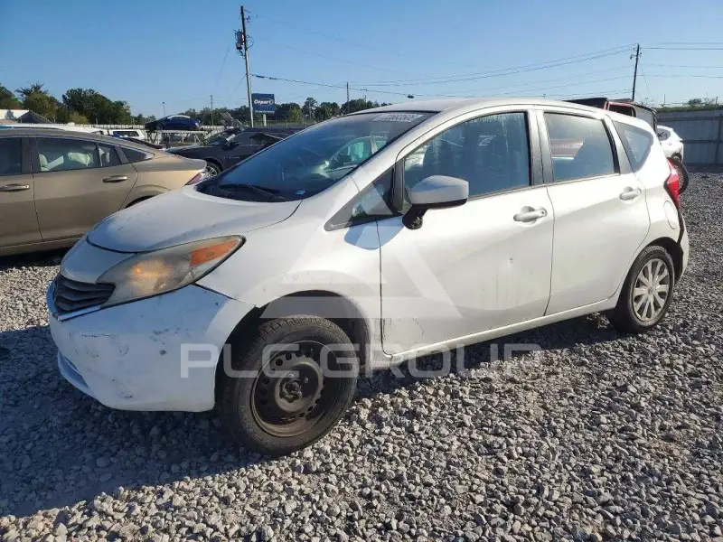 2015 Nissan VERSA фото