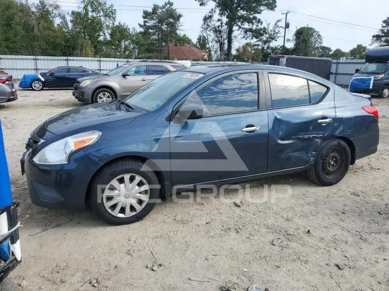2015 Nissan VERSA фото