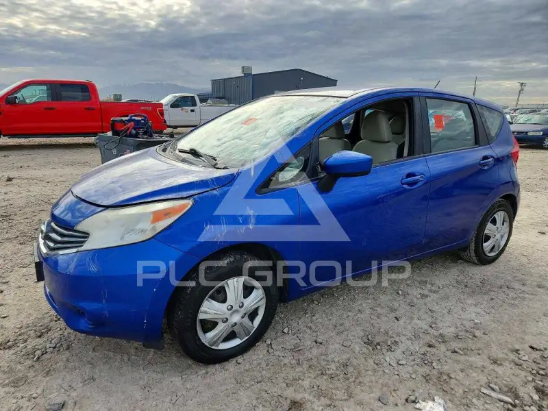 2015 Nissan VERSA фото