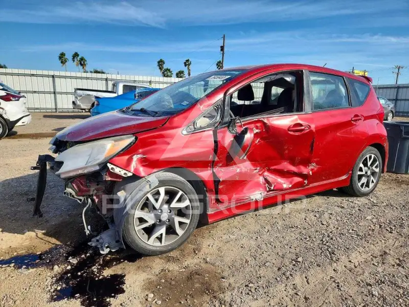 2015 Nissan VERSA фото