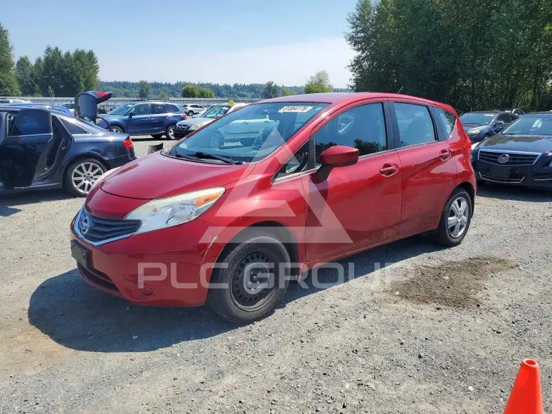 2015 Nissan VERSA фото