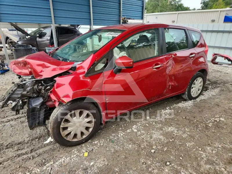 2015 Nissan VERSA фото