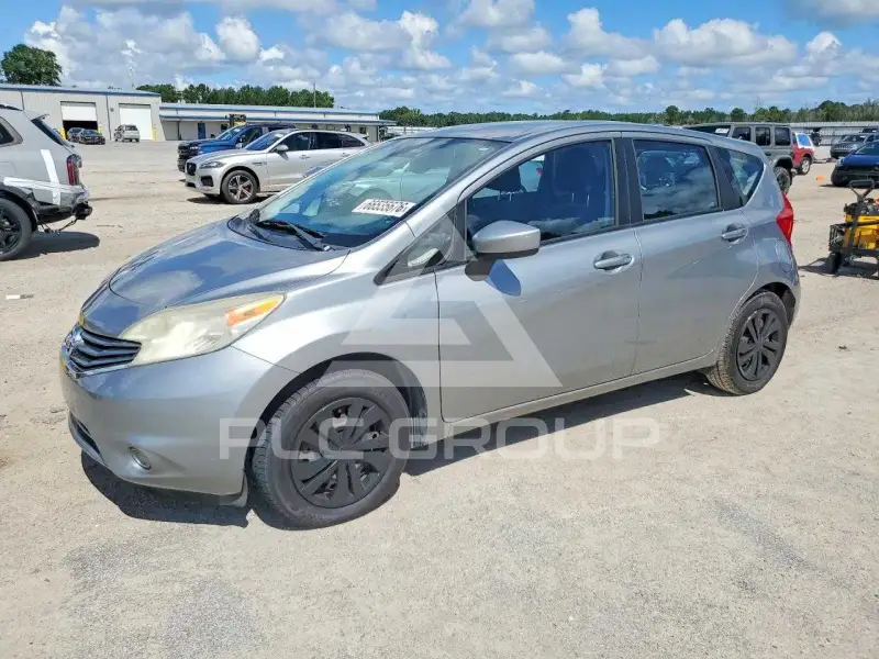 2015 Nissan VERSA фото