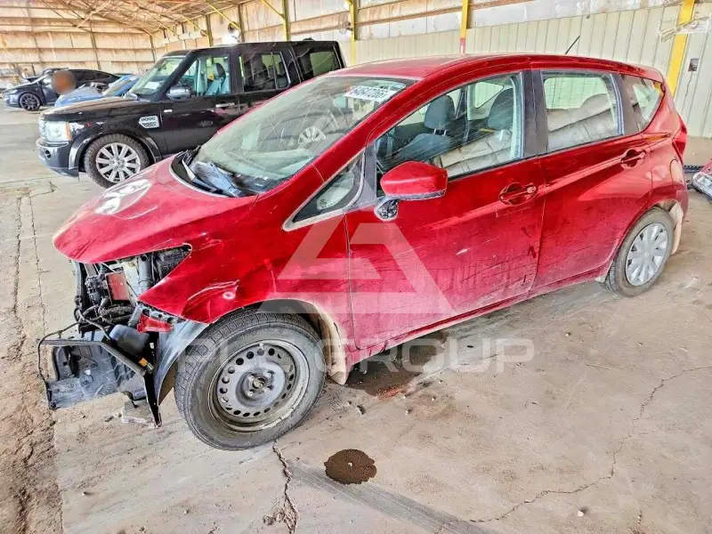 2015 Nissan VERSA фото