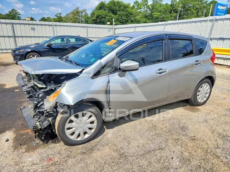 2015 Nissan VERSA photo