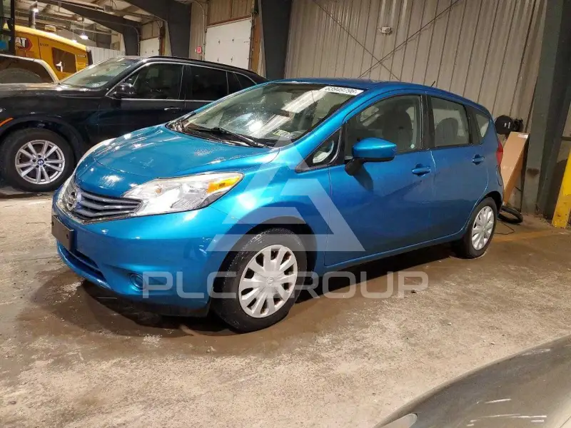 2015 Nissan VERSA фото