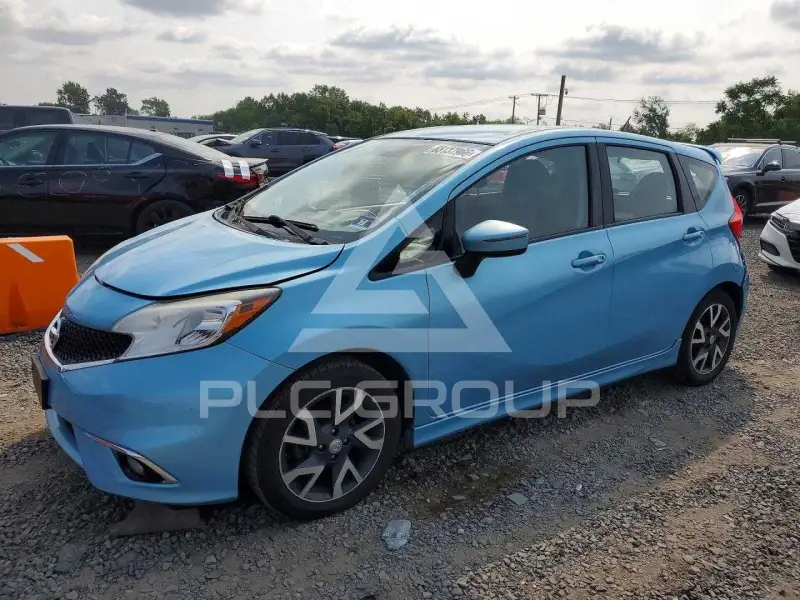 2015 Nissan VERSA фото