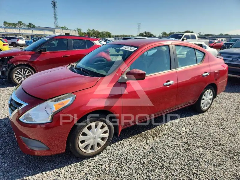 2015 Nissan VERSA фото