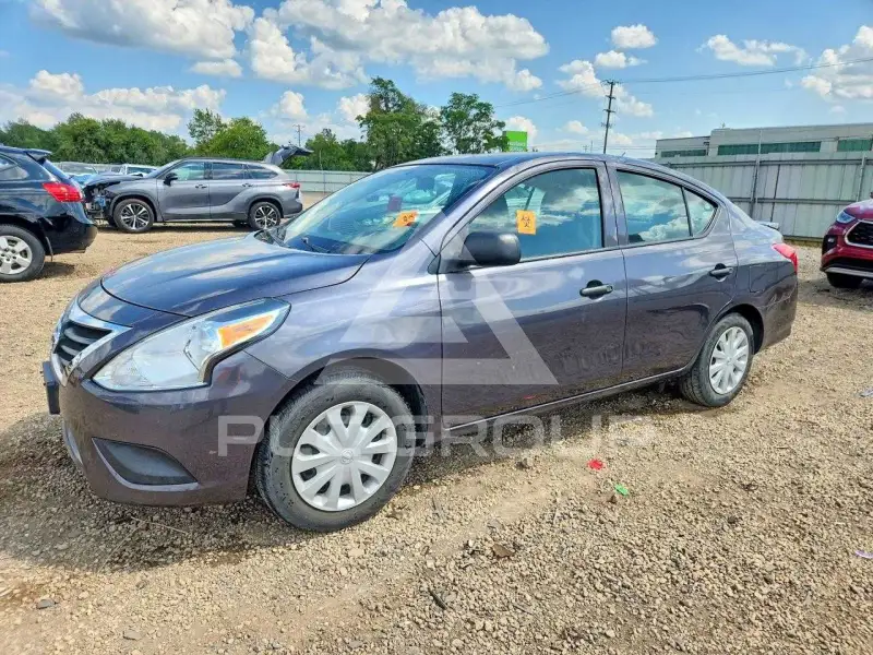 2015 Nissan VERSA фото