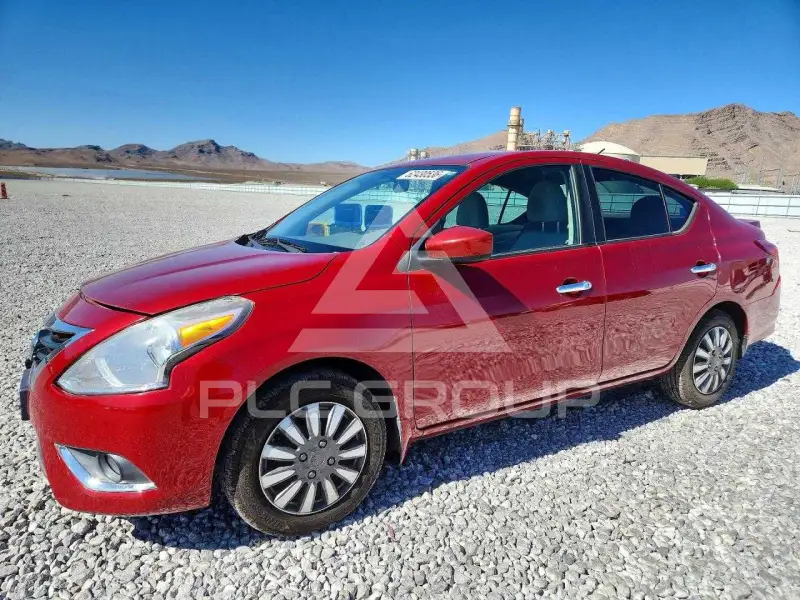 2015 Nissan VERSA фото