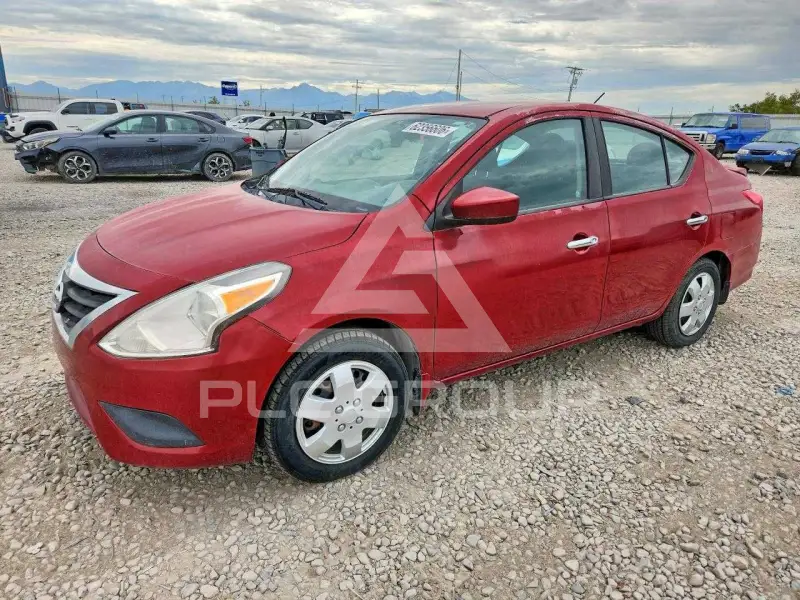 2015 Nissan VERSA фото
