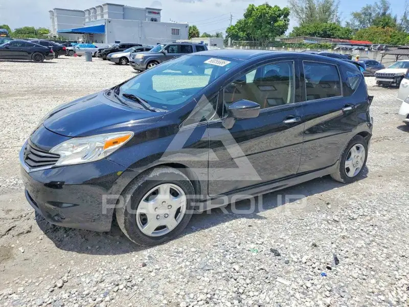 2015 Nissan VERSA фото