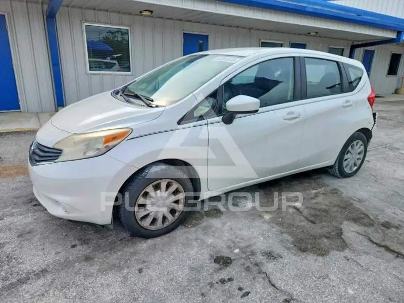 2015 Nissan VERSA фото