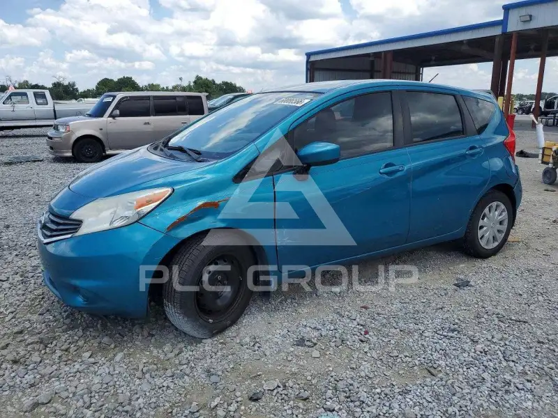 2015 Nissan VERSA фото