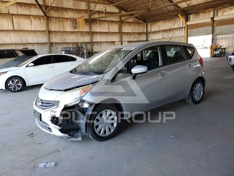 2015 Nissan VERSA фото