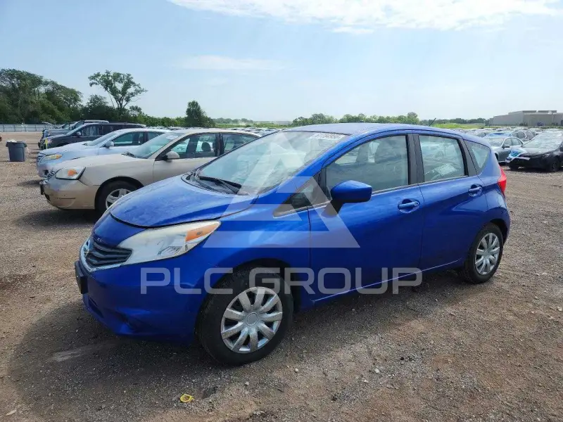 2015 Nissan VERSA photo