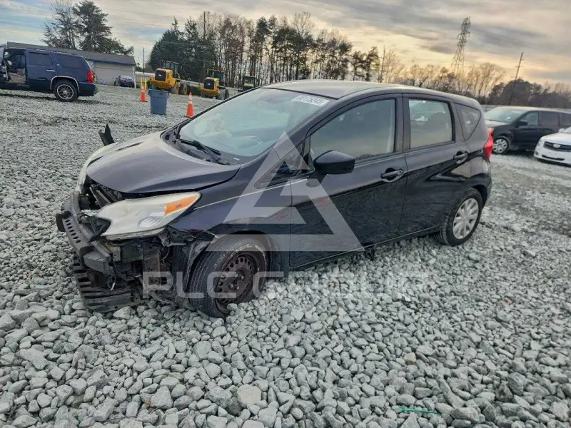 2015 Nissan VERSA photo