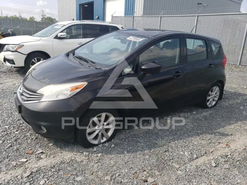 2015 Nissan VERSA фото