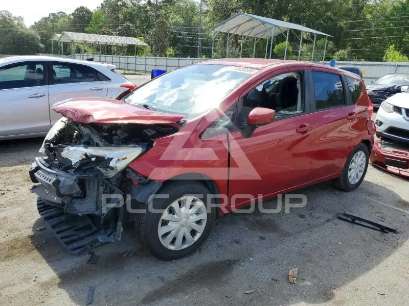 2015 Nissan VERSA фото