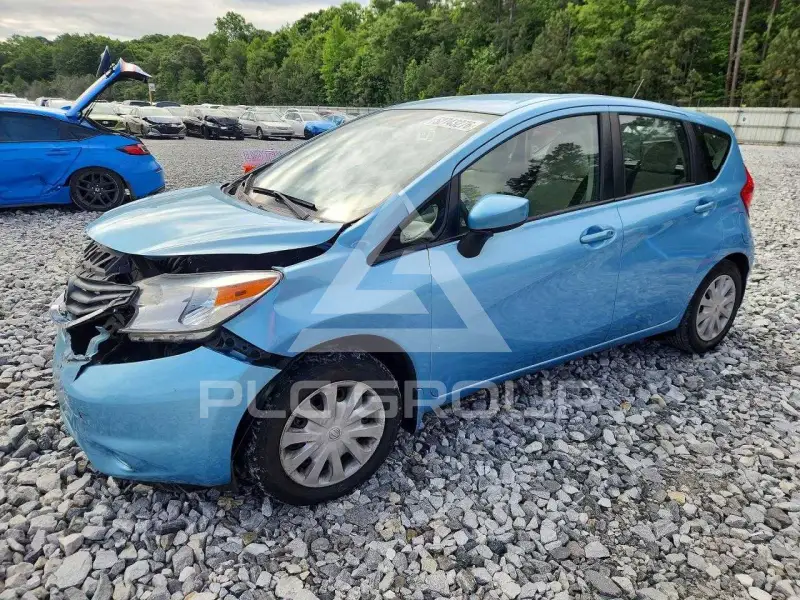 2015 Nissan VERSA photo