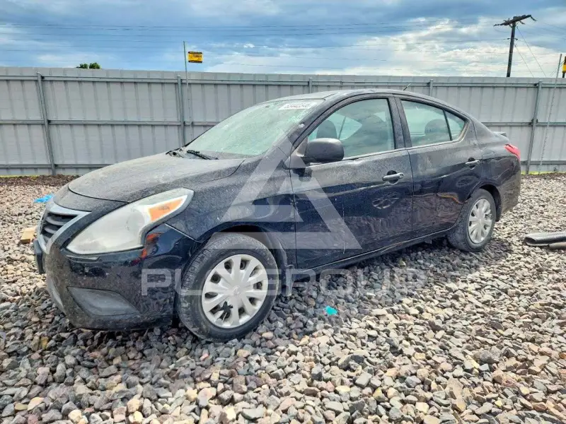 2015 Nissan VERSA фото
