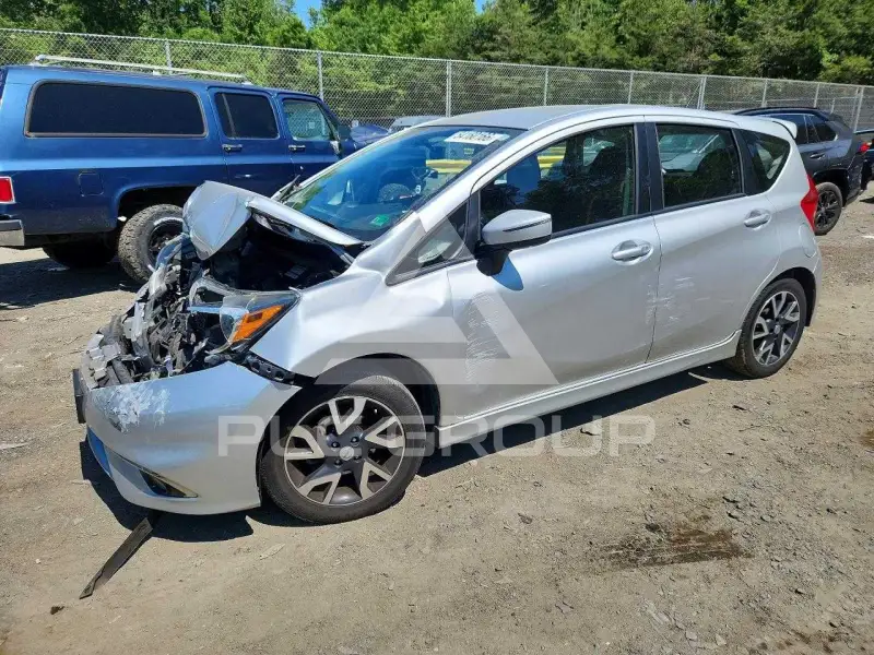 2015 Nissan VERSA фото