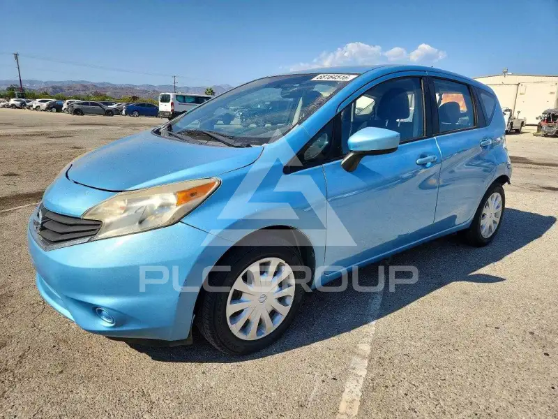 2015 Nissan VERSA фото